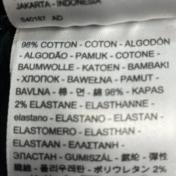 NWOT Levi’s 721 High Rise Skinny Black Wash Denim Jeans Distressed 26 - Picture 12 of 15